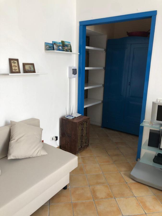 Il Cortiletto - Lipari Centro Apartman Kültér fotó